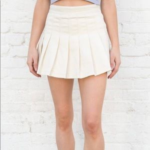 Brandy Melville Dana Pleated Skirt